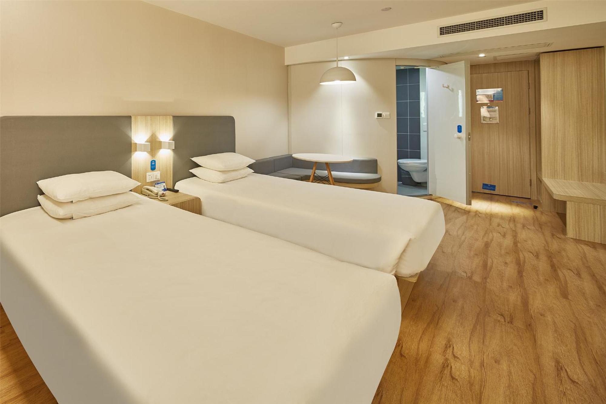 Hanting Hotel Fuzhou Wuyi Square Zewnętrze zdjęcie