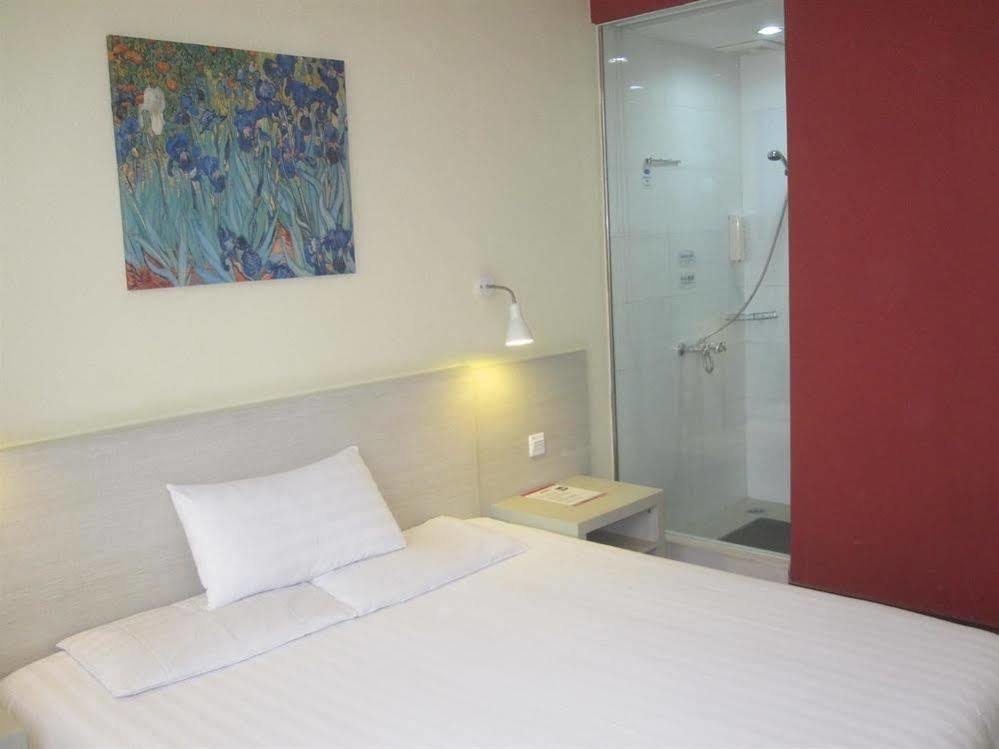 Hanting Hotel Fuzhou Wuyi Square Zewnętrze zdjęcie